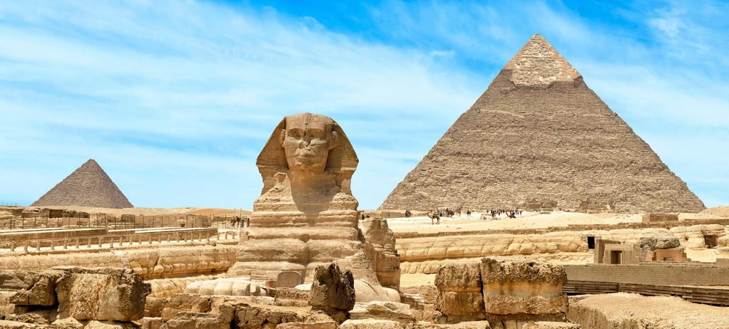  Giza Pyramids and Sphinx 